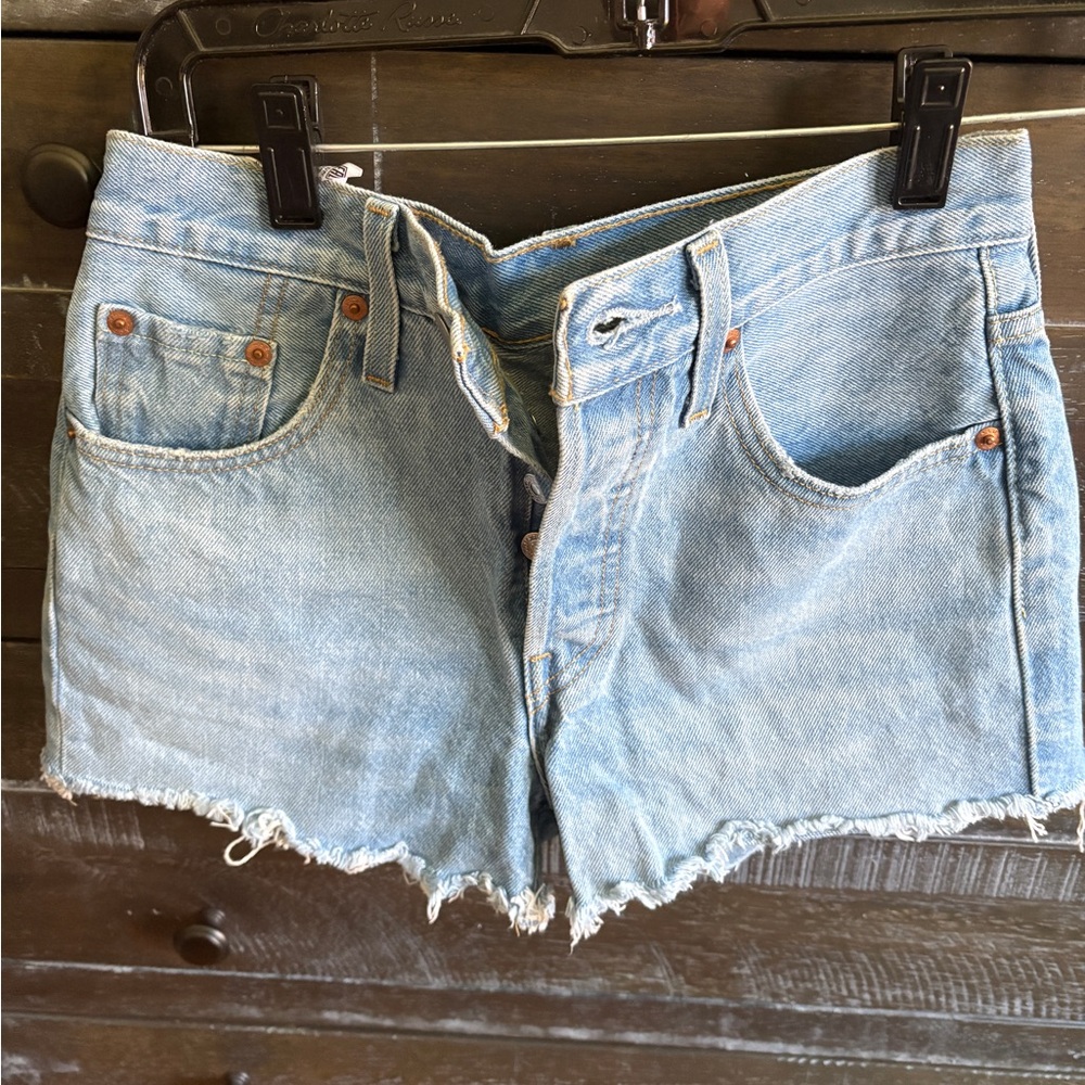 Levi's 501 Denim Blue Women's Shorts (Sz 24)